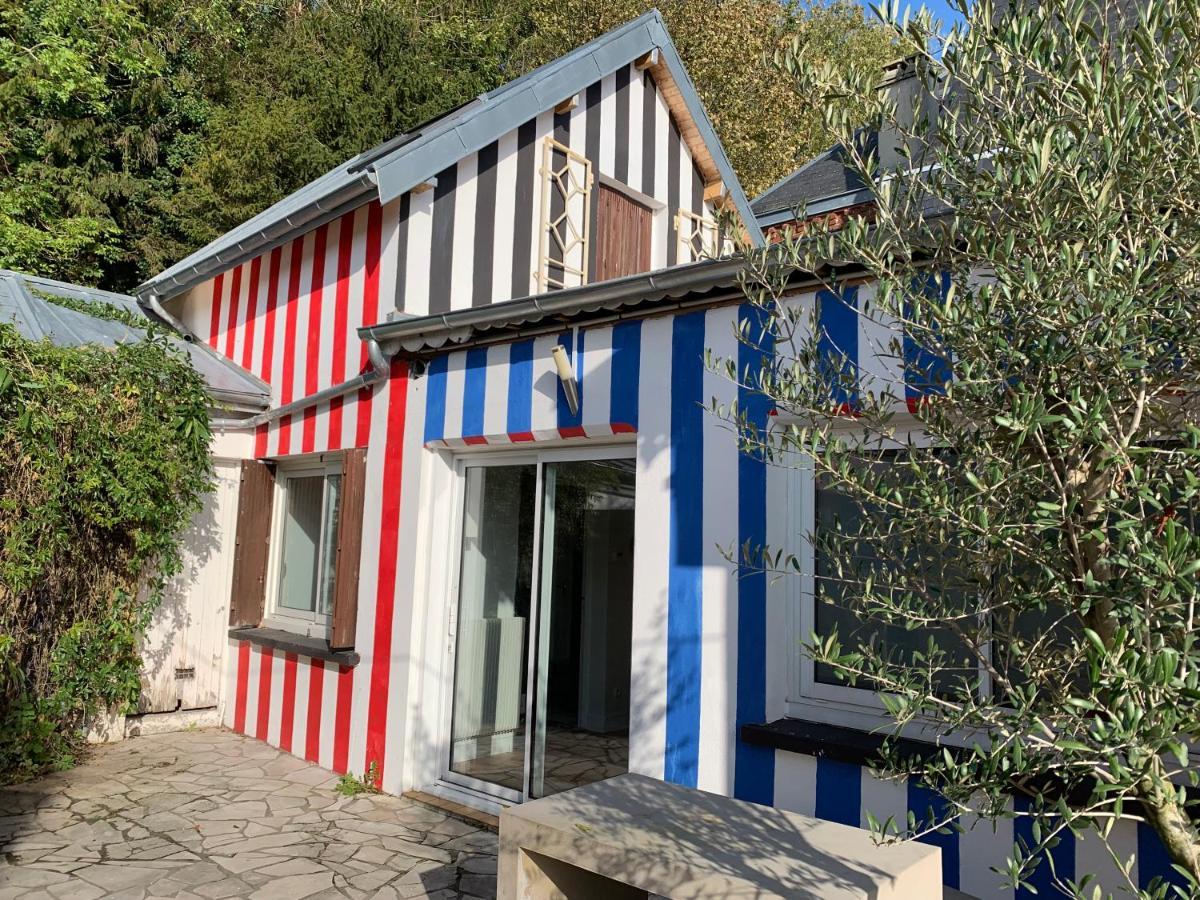Rouen Eco Lodges Maison Entiere Avec Terrasse Dans Jardin Potager Piscine Parking Kültér fotó